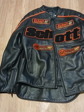 Schott Black Leather Racing Jacket V500 Large